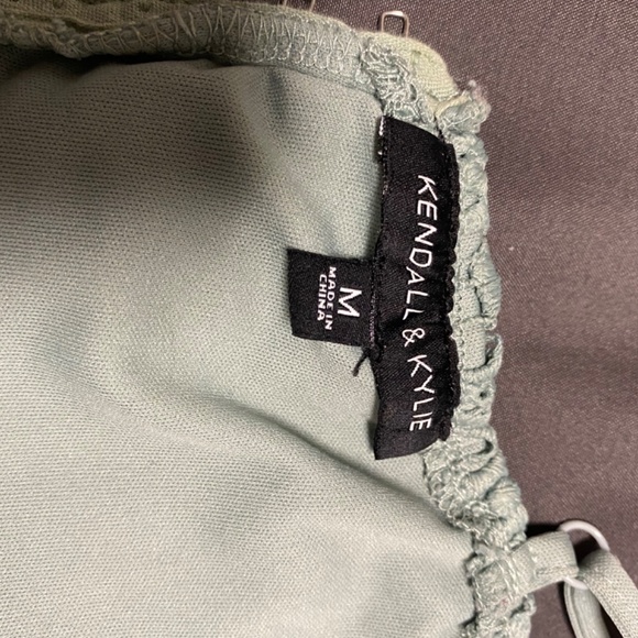 Kendall & Kylie Lace Top - Picture 3 of 3